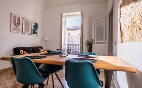 Al Teatro B&B Apartment
